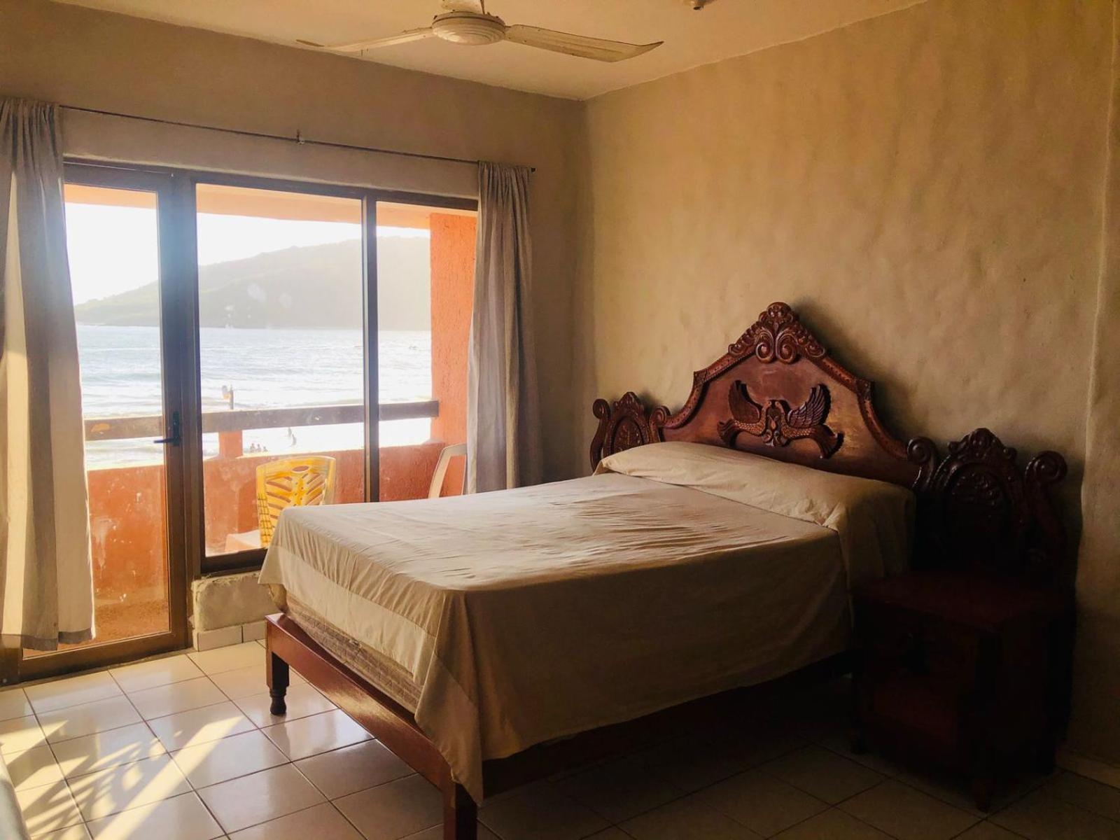Playa Suites Масатлан Стая снимка